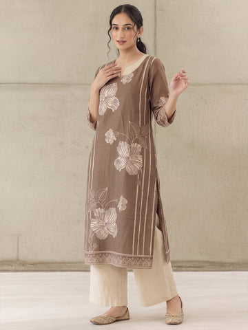 The Espresso Bloom Pure Silk Festive Women'S Kurta Set