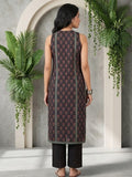 Varanga Women Sleeveless Panelled Floral Print Straight Fit Kurta Paired With Solid Trousers