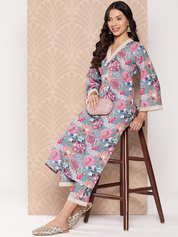 KSUT Women Blue Floral Printed V-Neck Straight Kurta Paired With Printed Bottom