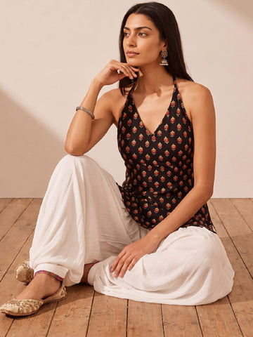 Women Black Sleeveless Short Kurti With Back Dori Detailing