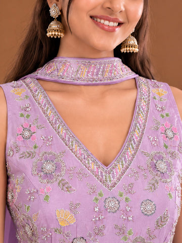 Varanga Women Floral Embroidered Regular Thread Work Kurta with Sharara & With Dupatta