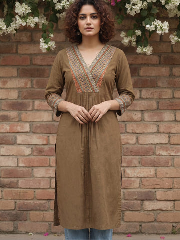 Printed Yoke V Neck Line Kurta