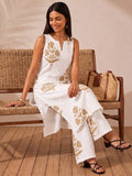 Women's White Kurta Set With Elegant Beige Floral Prints