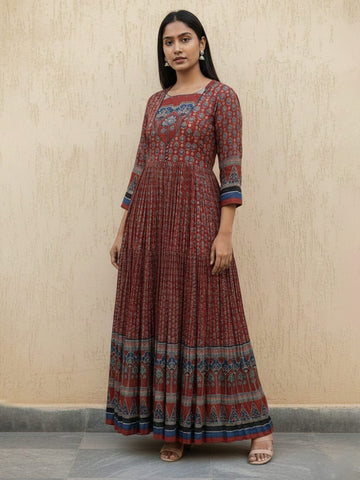 Varanga The Earth-Tone Heritage Anarkali in Pure Cotton