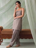 Women Solid Kurta Set With Farsi Salwar