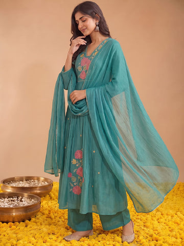 Women'S Mul Chanderi Kurta Set With Chiffon Dupatta