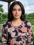 Varanga Women Bold Floral Printed Straight Kurta