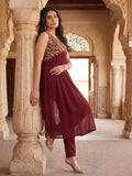 Women's Aliya Cut Kurta Set With Floral Zari Embroidery