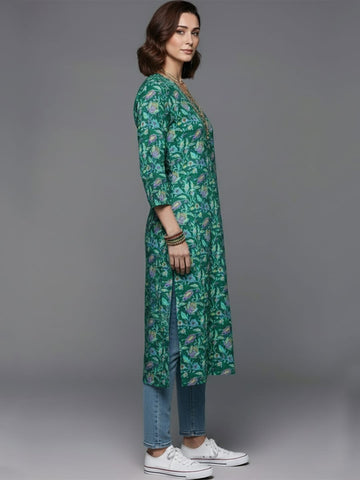 Varanga Women Turquoise Blue Floral Printed V-Neck Straight Kurta