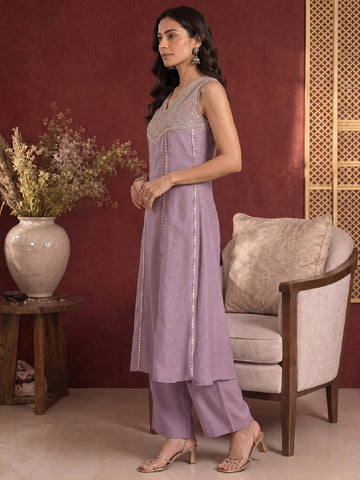 Varanga Women Ethnic Motifs Embroidered Regular Thread Work Silk Georgette Kurta with Palazzos