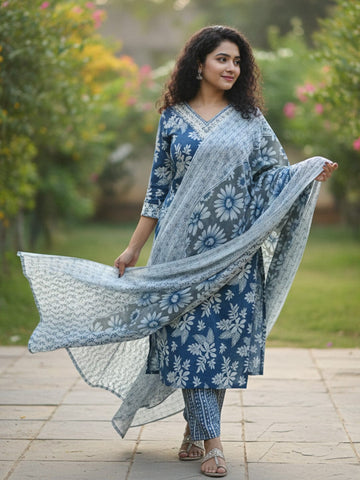 Oceanic Bloom V-Neck Set