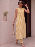 The Desert Sun Linear Women's Kurta Set
