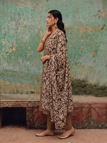The Roasted Mocha Women's Kurta Set With Sequinned Floral Dupatta