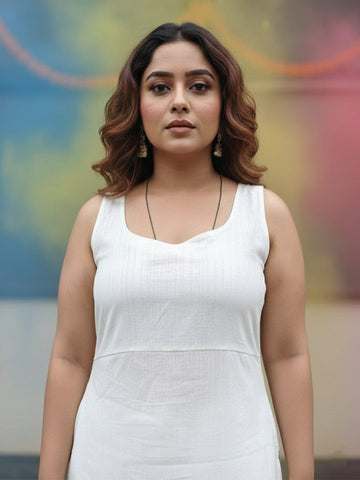 Sleeveless Tonal Textured Kurta Set