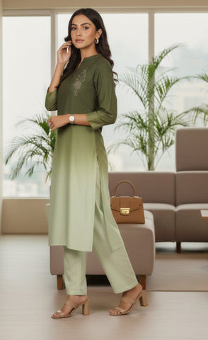 Varanga Women Mandarin Collar Placement Embroidered Kurta Paired With Tonal Bottom