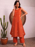 Women's Rust Sleeveless Kurta With Thread Embroidered Detailing