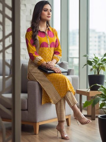 Women Geometric Printed Kurta With Trouser