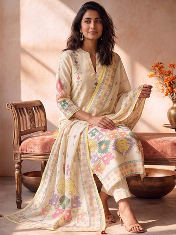 Kurta Set Featuring Artistic Prints And A Statement Dupatta