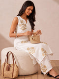 Women's White Kurta Set With Elegant Beige Floral Prints