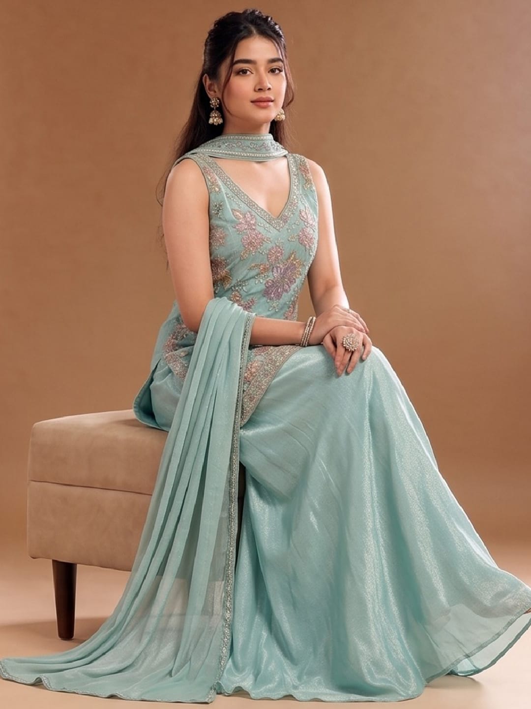 Women's Embroidered Shimmer Short Kurta With Palazzo And Dupatta