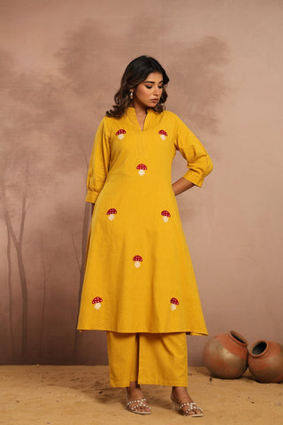 Sophisticated & Minimalist Embroidered