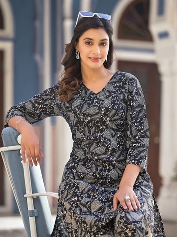 Varanga Women Black And White Floral Printed Coords