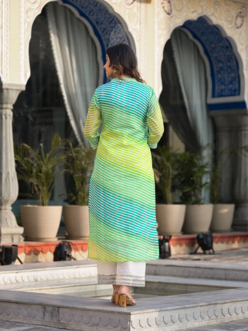 Varanga Women Leheriya Printed Straight Kurta With Mandarin Collar