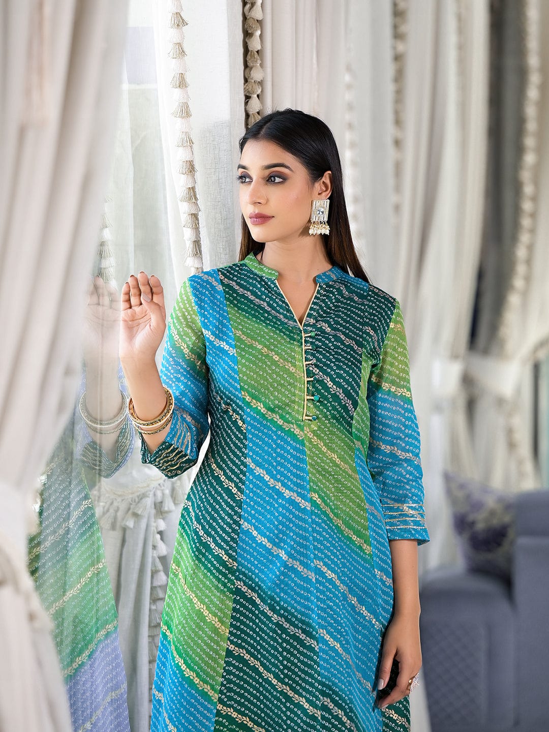 Varanga Women Bandhani Printed Mandarin Collar Anarkali Kurta