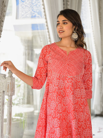 Varanga Women Peach And White Bandhani With Leheriya Mix Printed Anarkali Kurta With Gotta Work And Round Neck Js Vkur112510734