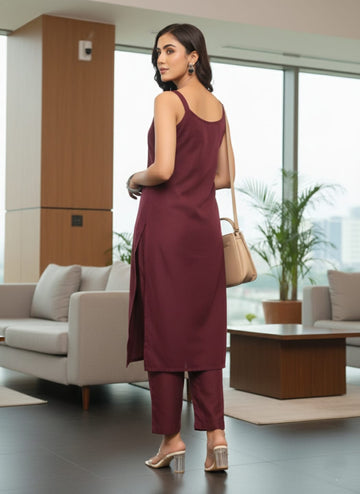 Varanga Violet Regular Round neck Kurta With Trousers & Dupatta