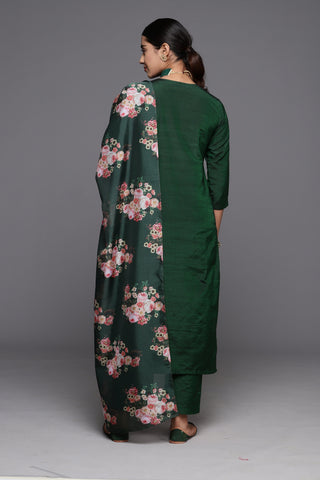 Varanga Women Green Embroidered Kurta With Straight Trouser And Floral Printed Dupatta