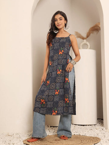 Varanga Women Navy Blue Bandhani Printed Round Neck Strap Style Kurta