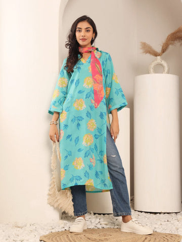 Varanga Women Turqouise Blue Floral Printed Straight Kurta With Three Quarter Bell Sleeves