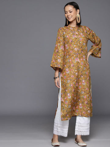 Varanga Women Floral Printed Mandarin Collar Flared Sleeves Straight Kurta