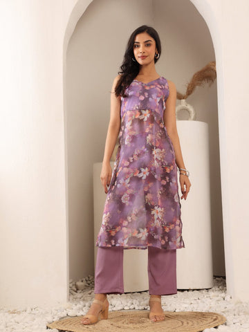 Varanga Women Floral Printed Sleeveless Highslit Straight Kurta Paired With Tonal Bottom