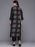 Varanga Women Black Bandhani Printed Straight Kurta