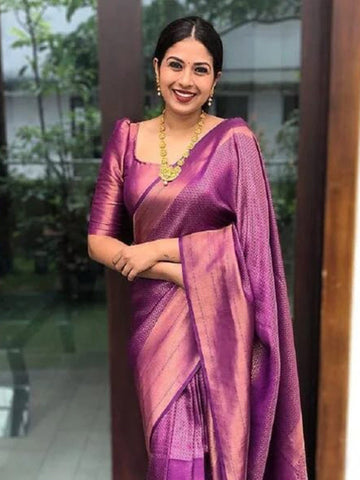 Varanga Women Banarasi Saree With Blouse Piece