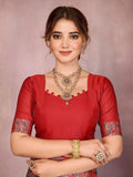 Varanga Women Banarasi Saree With Blouse Piece