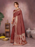 Varanga Women Banarasi Saree With Blouse Piece