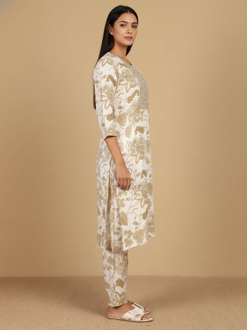 KSUT Women Round Neck Bold Print Co Ord Set
