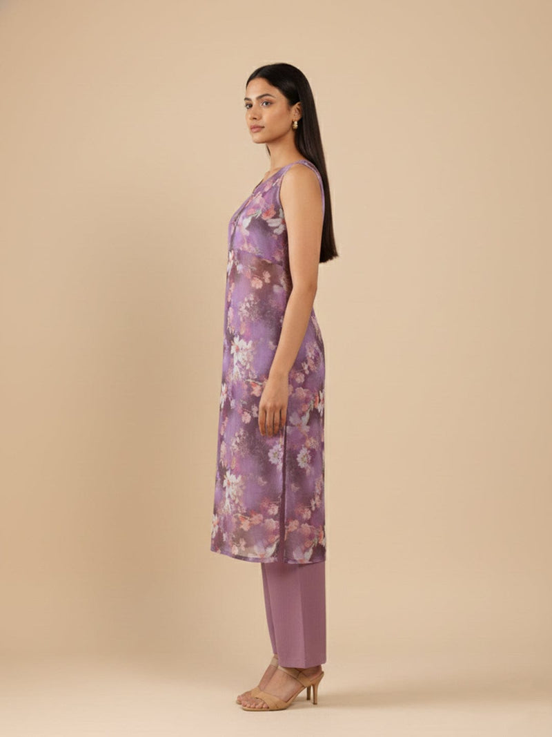 KSUT Women Floral Printed Sleeveless Straight Kurta Paired With Tonal Bottom