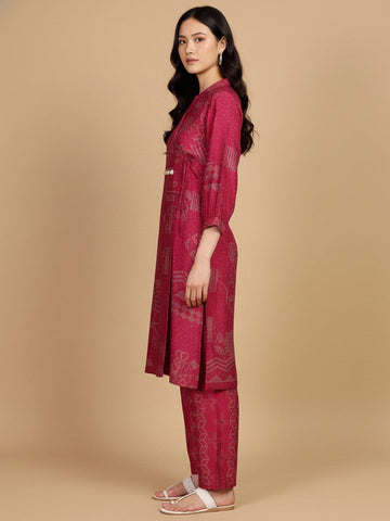 KSUT Women Bandhani Printed With Cuban Collar Regular Fit Kurta With Tassle Detail