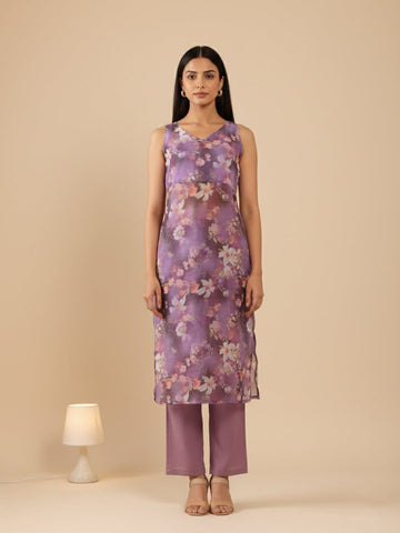 KSUT Women Floral Printed Sleeveless Straight Kurta Paired With Tonal Bottom