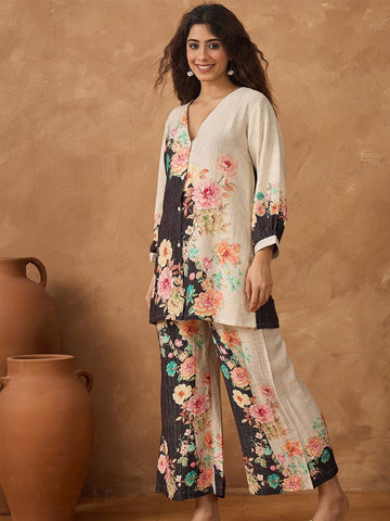 KSUT Women Contrast Black And White Floral Co-Ord Set With Elasticated Waistband On Trousers