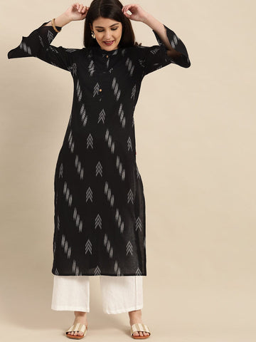 Varanga Women Black And White Abstract Printed Straight Kurta With Bell Sleeves