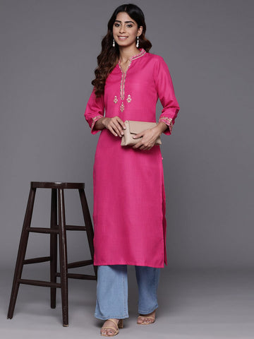 Varanga Women Fuchsia Thread Embroidered Kurta