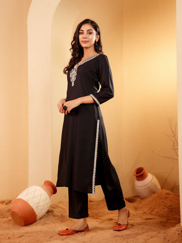 Varanga Women Black Zari & Sequin Embroidered Straight Kurta