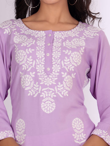 Varanga Women Chikankari Embroidered Lilac Straight Kurta