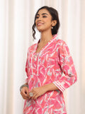 Varanga Women V Neck Tropical Printed Kurta