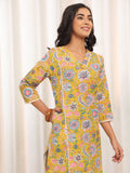 Varanga Women V Neck Floral Printed Kurta